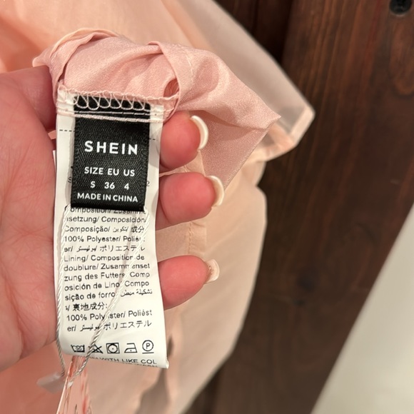 Solid Puff Sleeve Layered Ruffle Hem Dress - Size Small - Picture 7 of 10